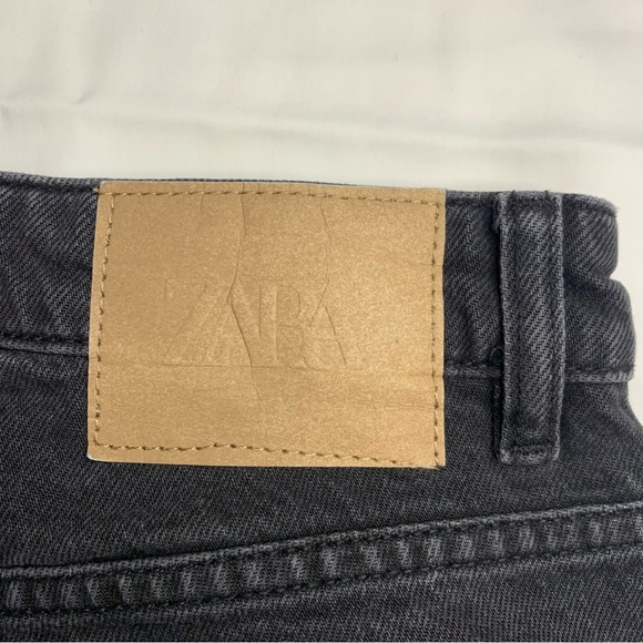 ZARA Mom Fit Jeans Sz US 8/ Eur 40 - Picture 3 of 8